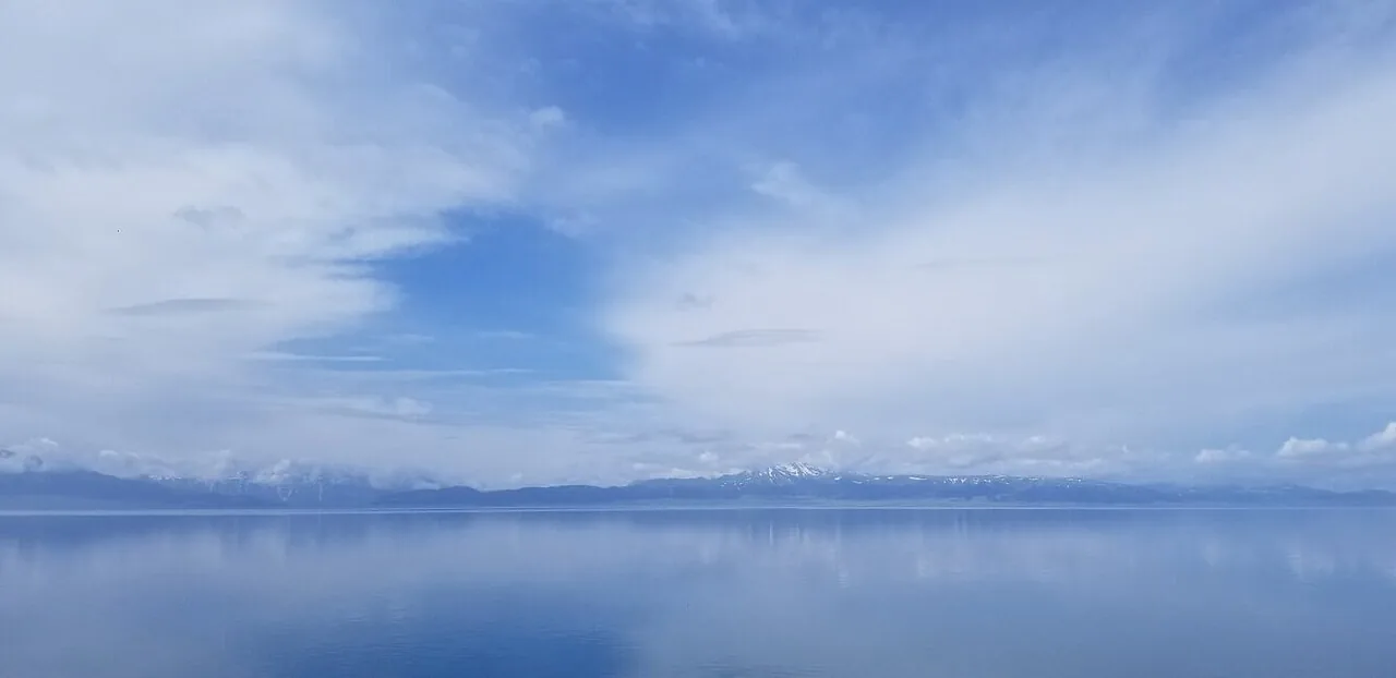 赛里木湖